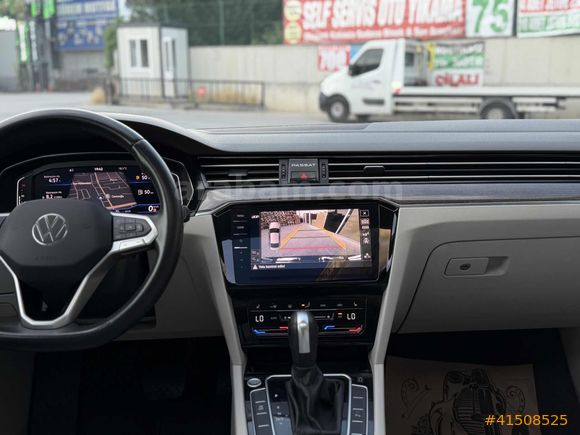 AK-CAR'dan 2021 PASSAT ELEGANCE-CAM TAVAN-G.GÖRÜŞ-ÇİFT NAVİ