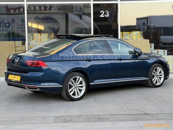 AK-CAR'dan 2021 PASSAT ELEGANCE-CAM TAVAN-G.GÖRÜŞ-ÇİFT NAVİ