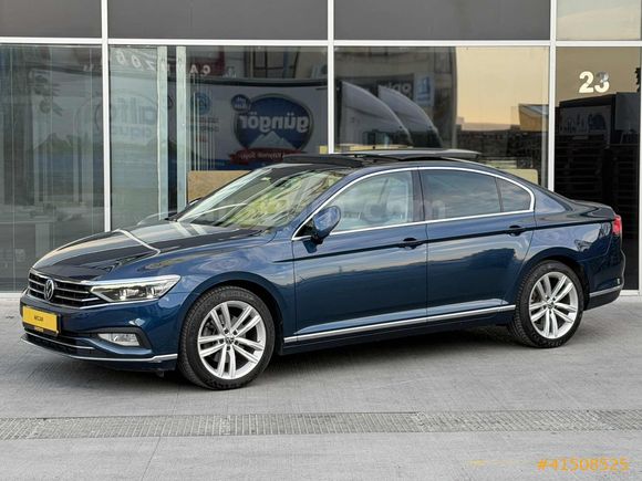 AK-CAR'dan 2021 PASSAT ELEGANCE-CAM TAVAN-G.GÖRÜŞ-ÇİFT NAVİ