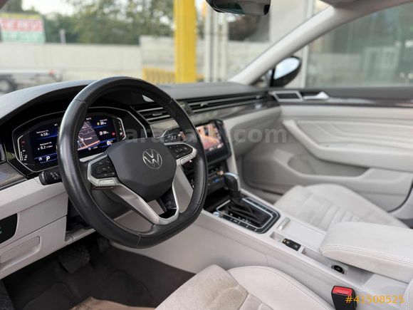 AK-CAR'dan 2021 PASSAT ELEGANCE-CAM TAVAN-G.GÖRÜŞ-ÇİFT NAVİ