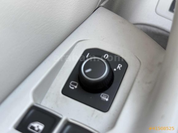 AK-CAR'dan 2021 PASSAT ELEGANCE-CAM TAVAN-G.GÖRÜŞ-ÇİFT NAVİ