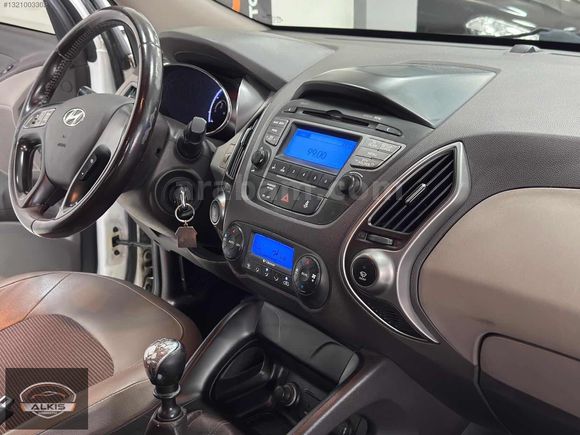 2013 MODEL 123 BİN KM DE STYLE HYUNDAİ BOYASIZZ
