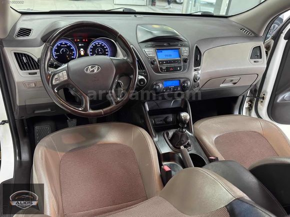 2013 MODEL 123 BİN KM DE STYLE HYUNDAİ BOYASIZZ