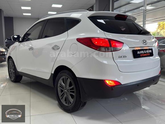 2013 MODEL 123 BİN KM DE STYLE HYUNDAİ BOYASIZZ