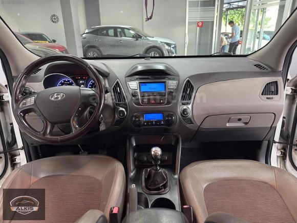 2013 MODEL 123 BİN KM DE STYLE HYUNDAİ BOYASIZZ
