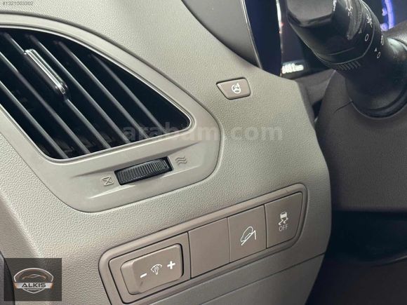 2013 MODEL 123 BİN KM DE STYLE HYUNDAİ BOYASIZZ