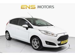2014 FORD FİESTA 1.4 TİTANİUM BENZİN LPG MASRAFSIZ BAKIMLI