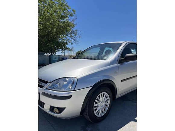 Sahibinden Opel Corsa 1.2 Essentia 2004 Model 