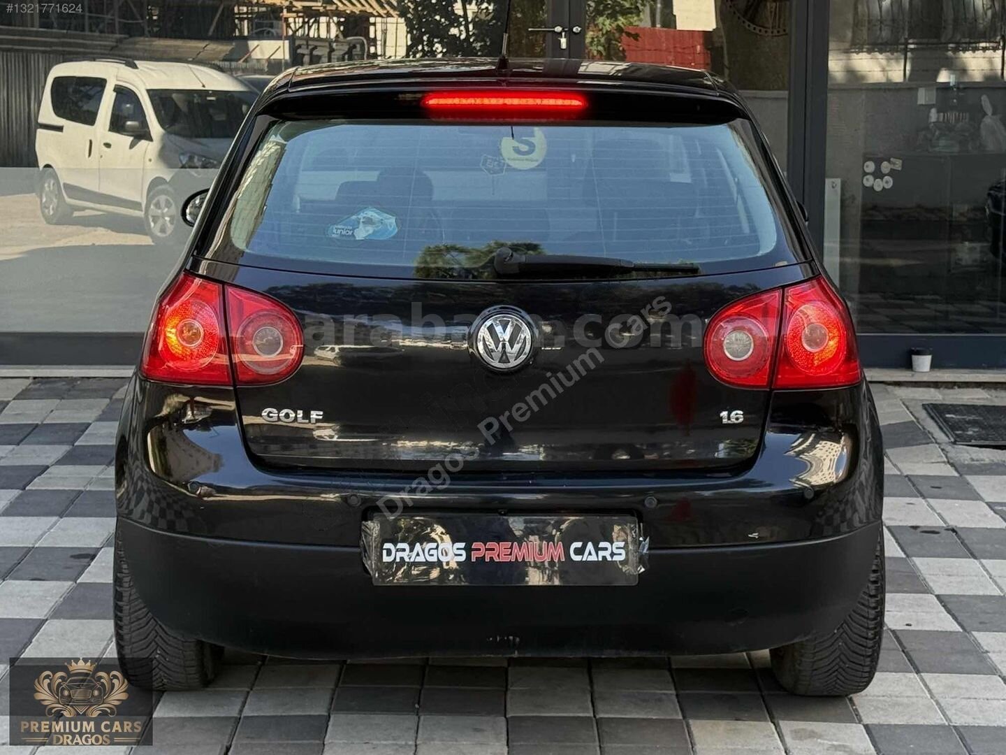 2009 VW GOLF 1.6 OTOMATİK 160.000 KM'de GERİ GÖRÜŞ + MULTİMEDİA 4