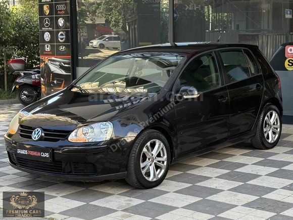 2009 VW GOLF 1.6 OTOMATİK 160.000 KM'de GERİ GÖRÜŞ + MULTİMEDİA