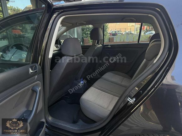 2009 VW GOLF 1.6 OTOMATİK 160.000 KM'de GERİ GÖRÜŞ + MULTİMEDİA