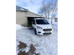 Sahibinden Ford Tourneo Courier 1.5 TDCi Journey Titanium Plus 2022 Model