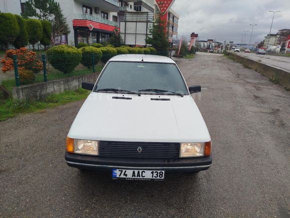Sahibinden Renault R 9 1.4 Spring 1994 Model