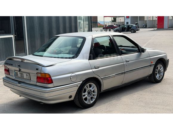 Sahibinden Ford Escort 1.6 CLX 1995 Model Çıtır masraflı 
