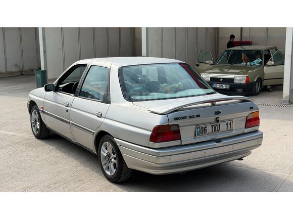 Sahibinden Ford Escort 1.6 CLX 1995 Model Çıtır masraflı 