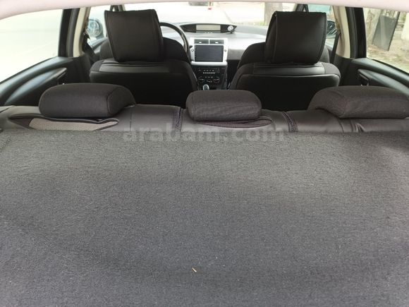 Sahibinden Citroen C4 1.4 SX 2009 Model