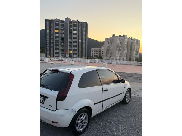 Sahibinden Ford Fiesta 1.4 TDCi Sport 2005 Model