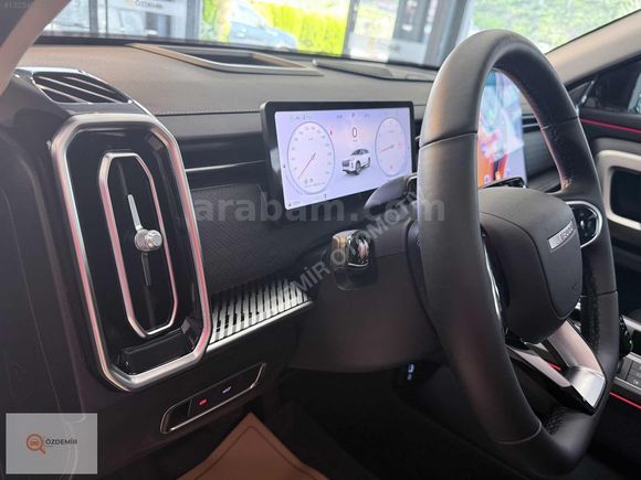 ÖZDEMİR''2025 JAECOO J7 EVOLVE 4X4 AWD 1.6 DCT 22000 KM ORJİNAL