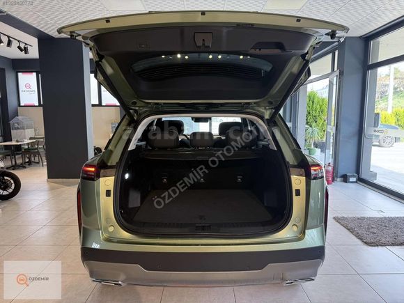 ÖZDEMİR''2025 JAECOO J7 EVOLVE 4X4 AWD 1.6 DCT 22000 KM ORJİNAL