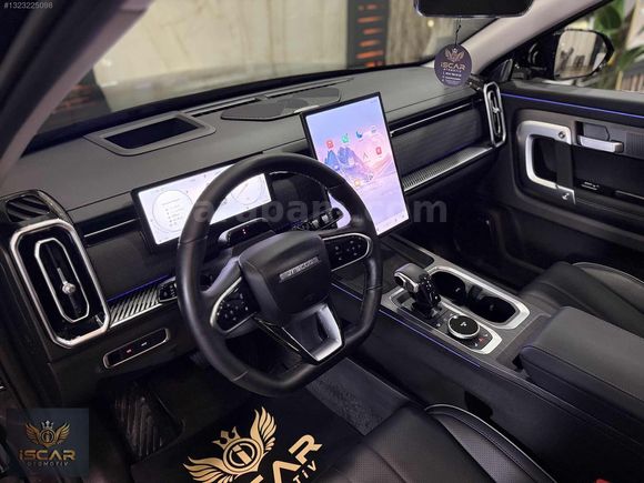 İSCARDAN 2025 MODEL JAECOO 7 EVOLVE 4*4 CAM TAVAN ELKTRKLİ BAGAJ