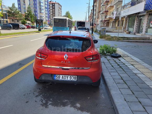 Sahibinden Renault Clio 1.2 Joy 2014 Model