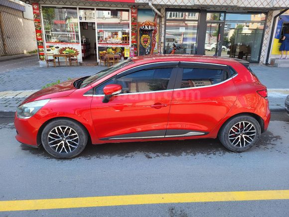 Sahibinden Renault Clio 1.2 Joy 2014 Model