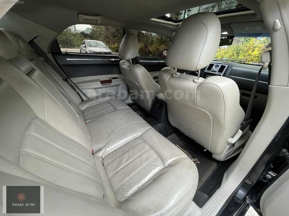 YILDIZ'DAN 2006 CHRYSLER 300C-3.0 CRD V6 - HEYBETLİ KASA
