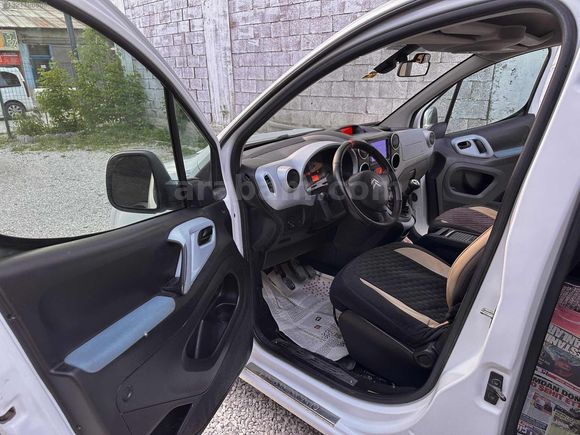 2014 model Berlingo