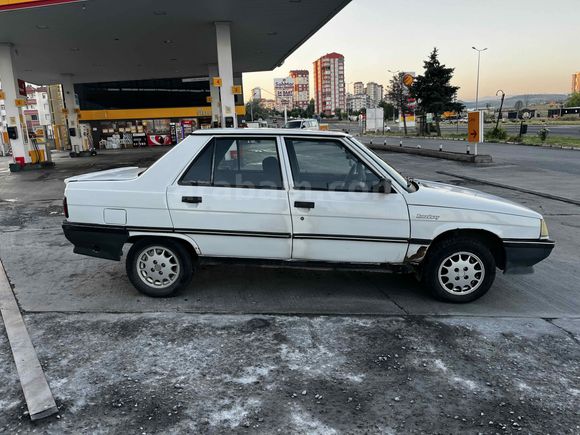 Sahibinden Renault R 9 1.4 Broadway 1995 Model 