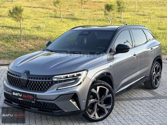 BATU AUTO'DAN 2024 RENAULT AUSTRAL ALPİNE CAM TVAN 48 BİNDE
