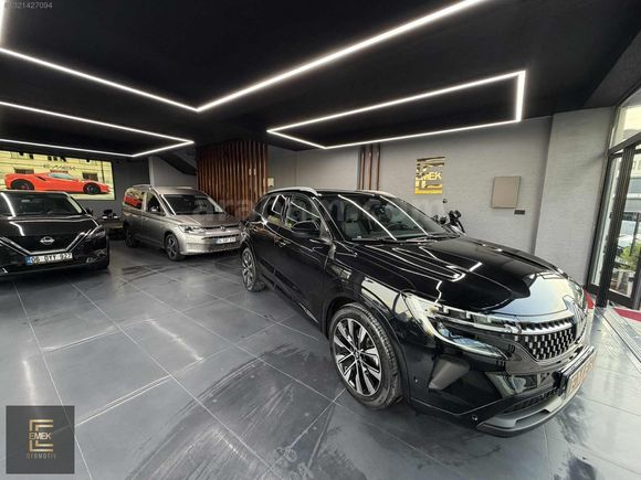 EMEK/2025 MODEL RENAULT AUSTRAL 1.3 HYBRİD CAM TAVAN TECHNO