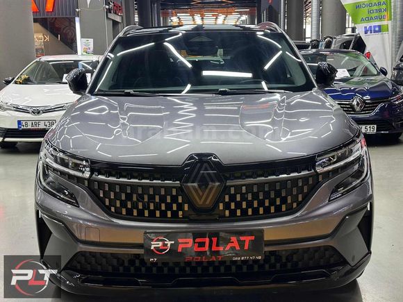 POLAT'TAN 2024 RENAULT AUSTRAL 1.3 HYBRİD TECHNO ESPRİT ALPİNE