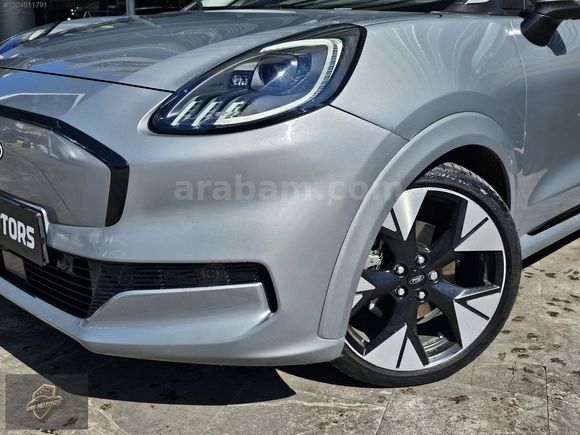 SMS MOTORS 2025 FORD PUMA-E PREMİUM+360KAMERA+HATASIZ
