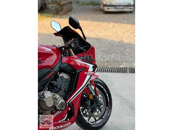 2020 MODEL HONDA CBR 560R YAŞINA GÖRE DİRİ