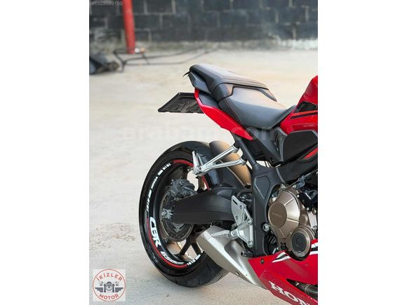 2020 MODEL HONDA CBR 560R YAŞINA GÖRE DİRİ