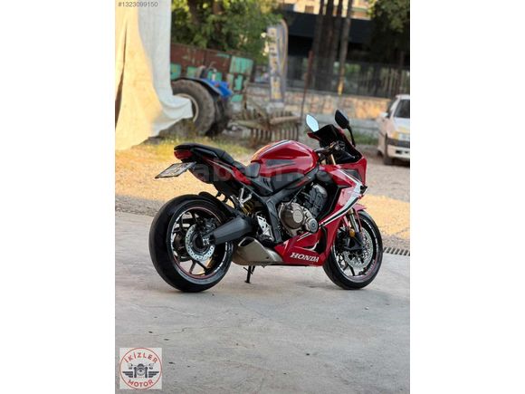 2020 MODEL HONDA CBR 560R YAŞINA GÖRE DİRİ