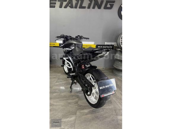 SKR MOTORS'DAN HATASIZ PULSAR NS 200 ABS