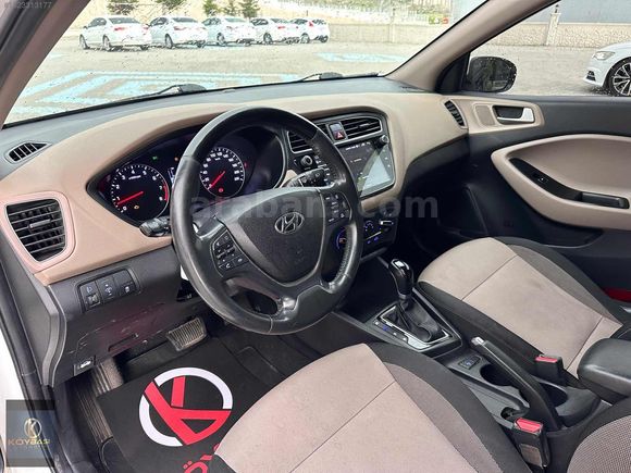2019 MAKYAJLİ KASA OTOMATİK İ20