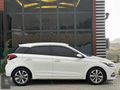 2019 MAKYAJLİ KASA OTOMATİK İ20