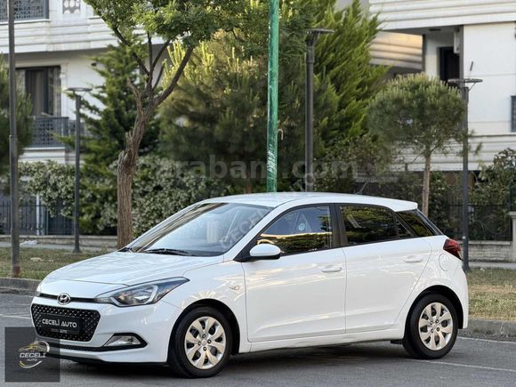 HYUNDAİ İ20 OTOMATİK DÜŞÜK KM HATASIZ KONDİSYON