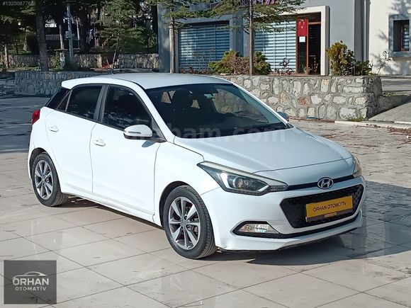 DEĞİŞENSİZ BOYASIZ 83.000 KM OTOMATİK HUNDAİ İ20 STYLE