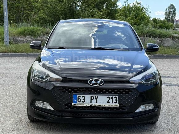 HATASIZ BOYASIZ DÜŞÜK KM KUSURSUZ TEMİZLİKTE İ20
