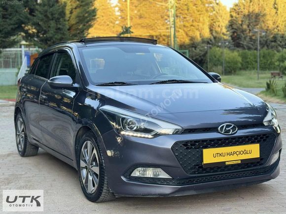 HYUNDAİ i20 CAM TAVAN TAM OTOMATİK VİTES 155 BİN KM