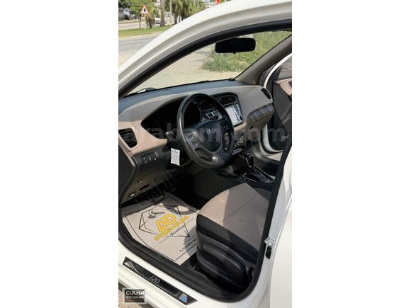 Temiz Bakımlı Sanrooflu Otomatik