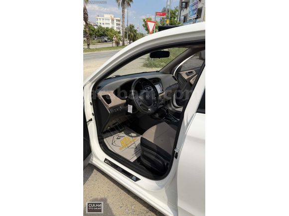 Temiz Bakımlı Sanrooflu Otomatik