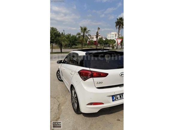Temiz Bakımlı Sanrooflu Otomatik