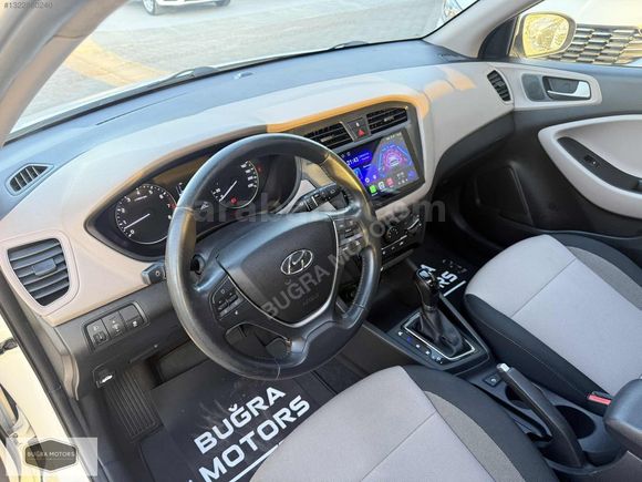 2017 Model Hyundai İ20 1.4 MPI Style Cam Tavan ' Geri Görüş