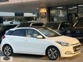 2017 Model Hyundai İ20 1.4 MPI Style Cam Tavan ' Geri Görüş