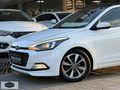 2017 Model Hyundai İ20 1.4 MPI Style Cam Tavan ' Geri Görüş