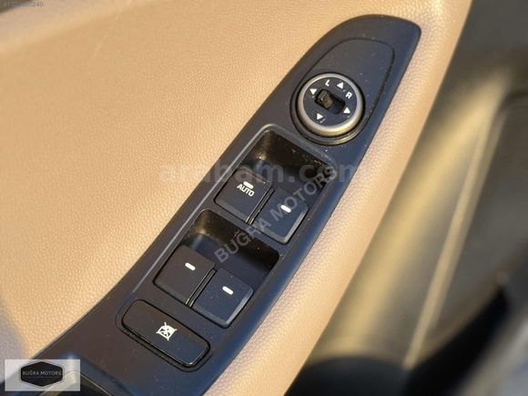 2017 Model Hyundai İ20 1.4 MPI Style Cam Tavan ' Geri Görüş